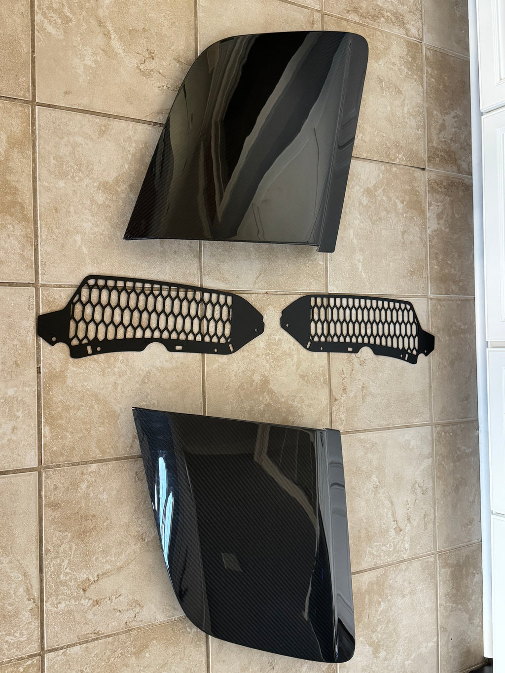 Audi R8 Gen 2 LMS GT4 carbon fiber side blades